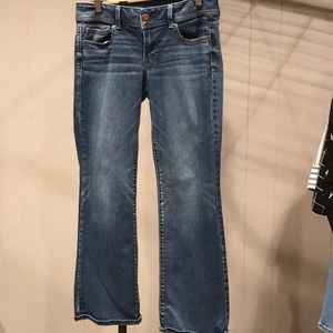 AE size 8 short boot cut jeans